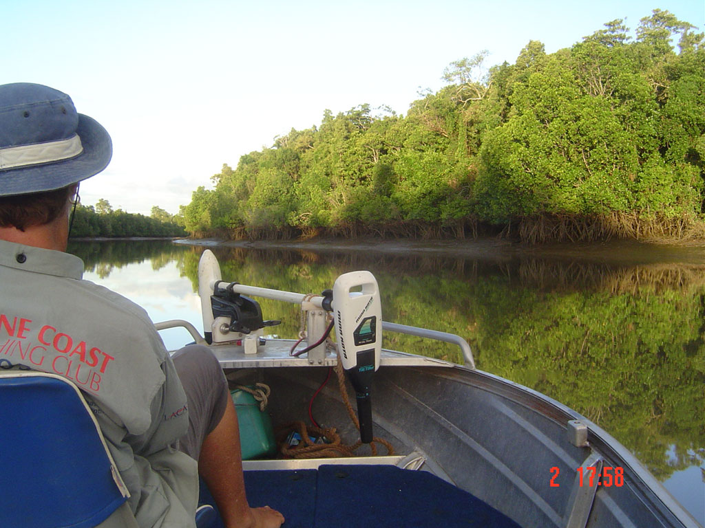 Cruising the Ducie River