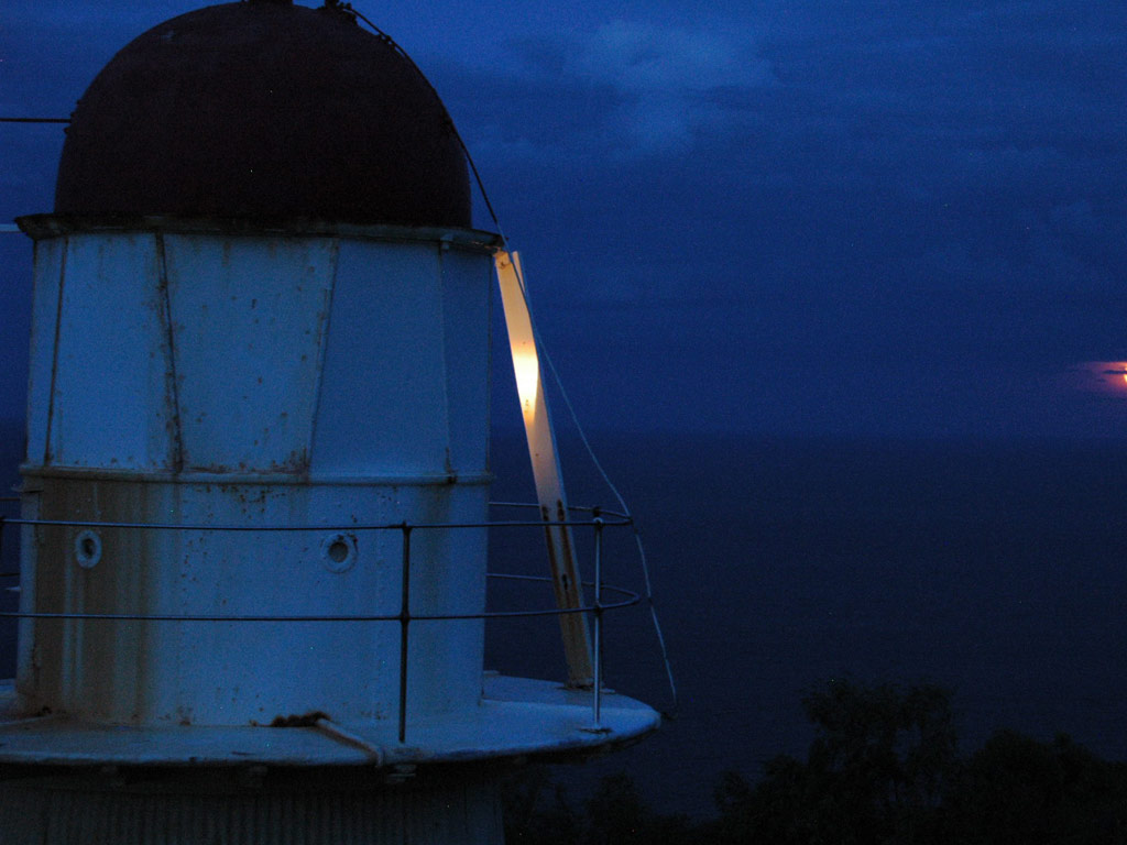 Moon-rise from Grassy Hill